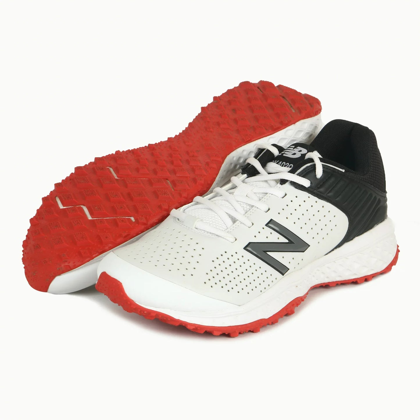 New Balance CK402014 Cricket Shoes